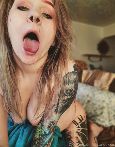 eva evergreene nude onlyfans leaked