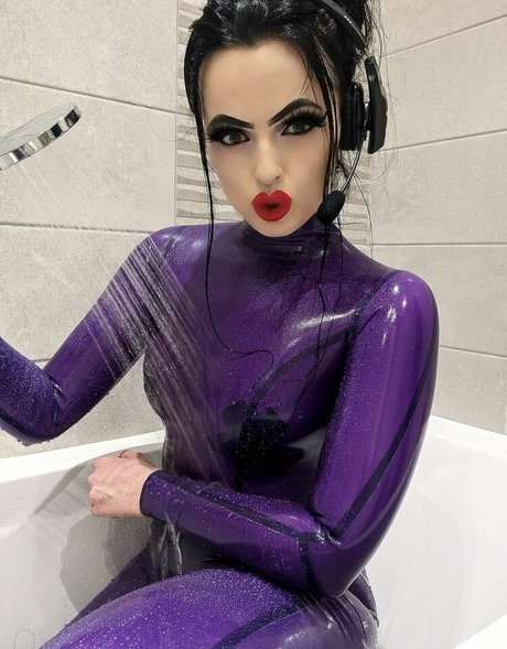 Empress Poison onlyfans leaks