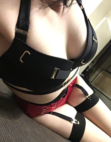 Empress Poison onlyfans model