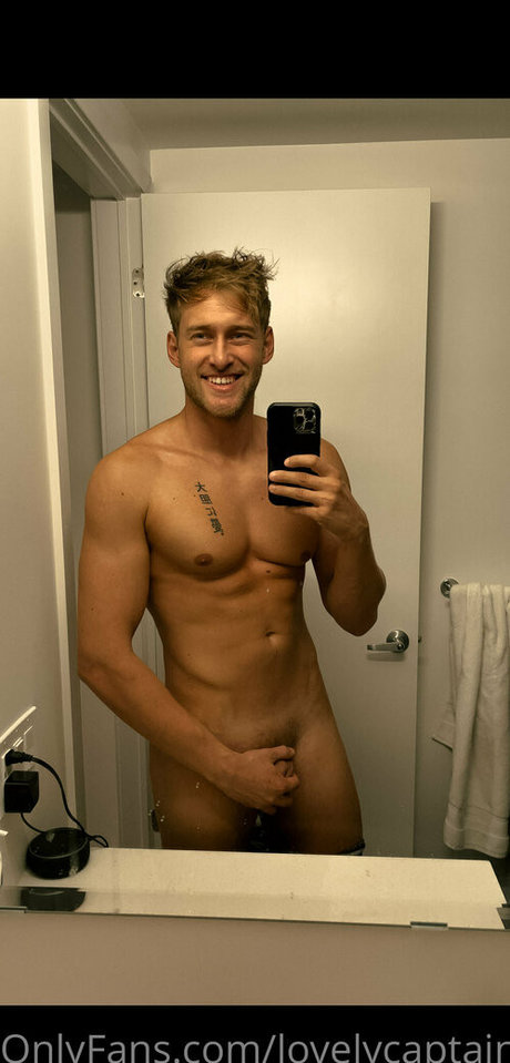 lovelycaptain onlyfans naked