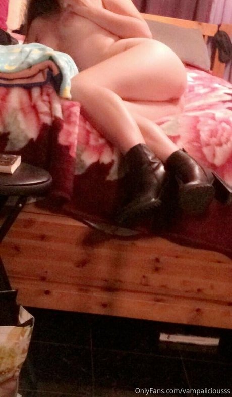 vampaliciousss onlyfans leaked