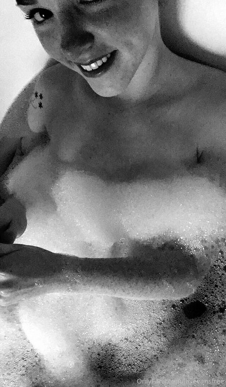 lilyevansfree onlyfans leaks xxx