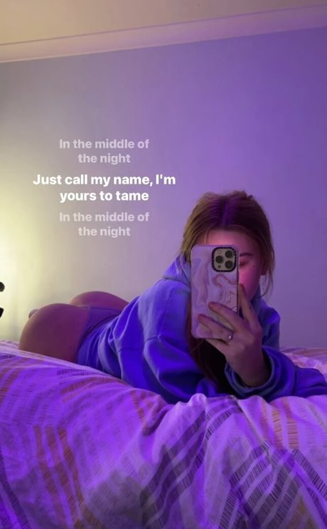 Stacey Hoult onlyfans naked