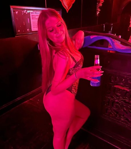 Stacey Hoult onlyfans naked leak