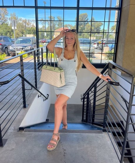 Hannah Alyssa Woods new onlyfans leaks