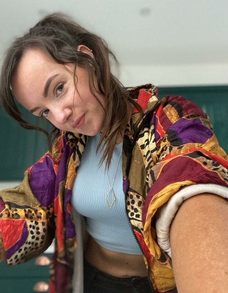 Maisey Brooks onlyfans model photo