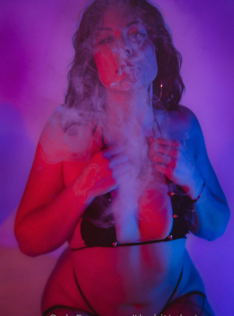 thekittybateman onlyfans pics