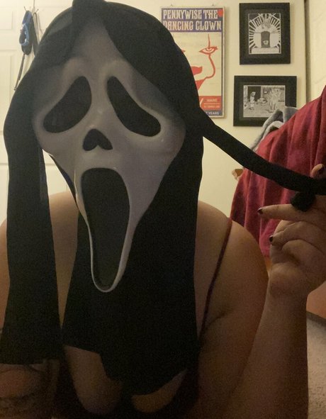 ghouliecunt only fans naked