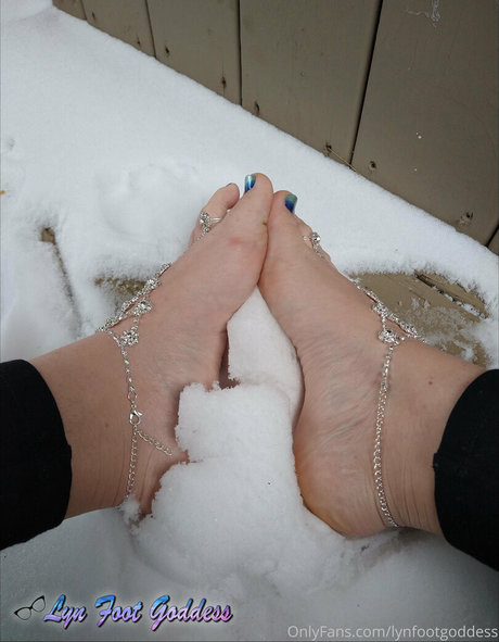 lynfootgoddess leaked onlyfans pictures