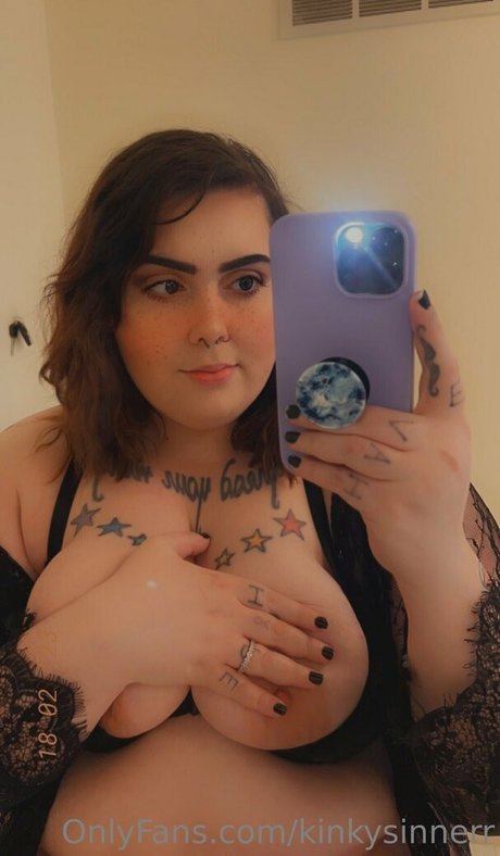 kinkysinnerr nude on onlyfans