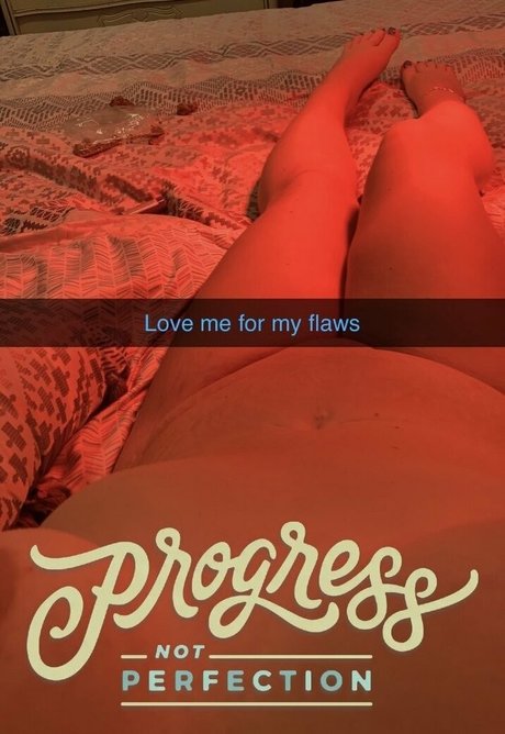 mommithiccc naked onlyfans