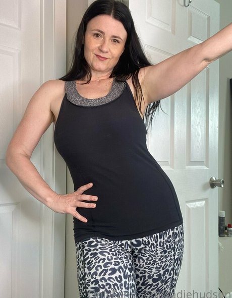 sadiehudson onlyfans leaks.