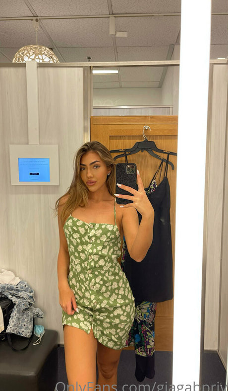 giagabpriv onlyfans nude tits