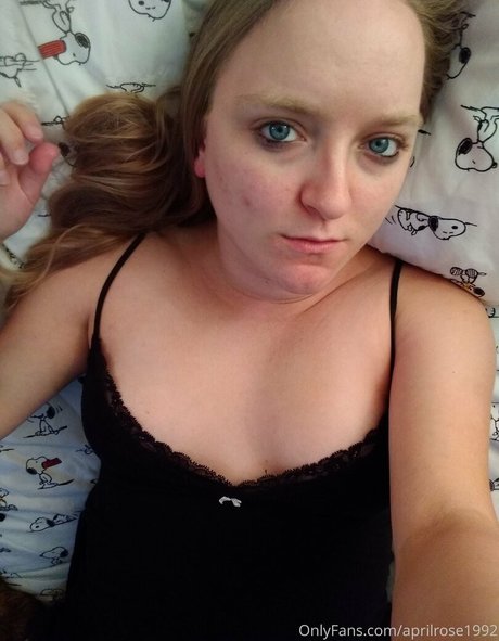 aprilrose1992 onlyfans leaked porn