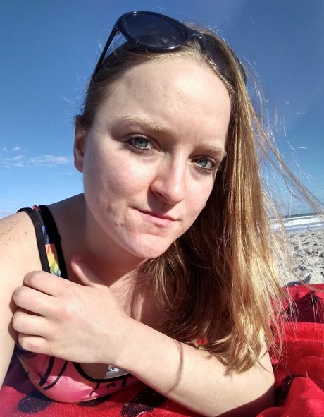 aprilrose1992 onlyfans leak nude