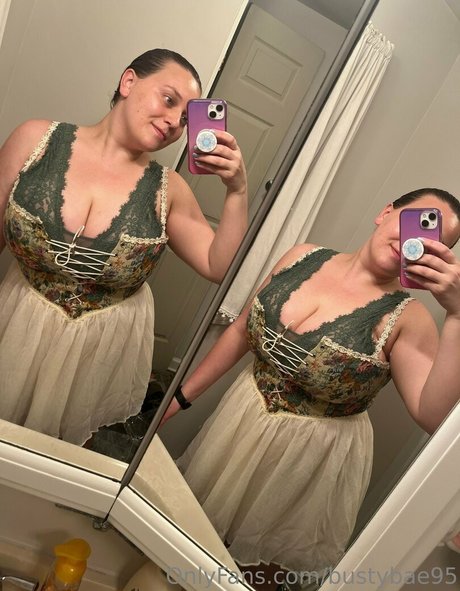 Bustybae95 leaked onlyfans
