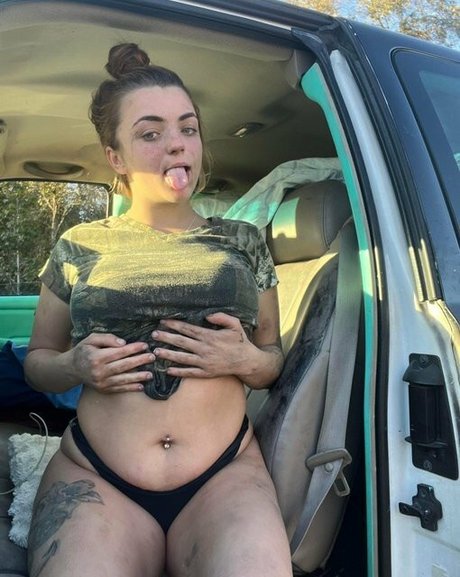 Backwoods Baddasf onlyfans leaked nude