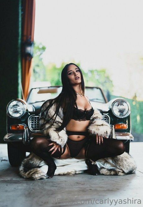 carlyyashira onlyfans leaked naked