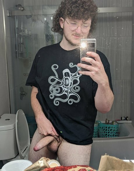 grav3y naked onlyfans pics