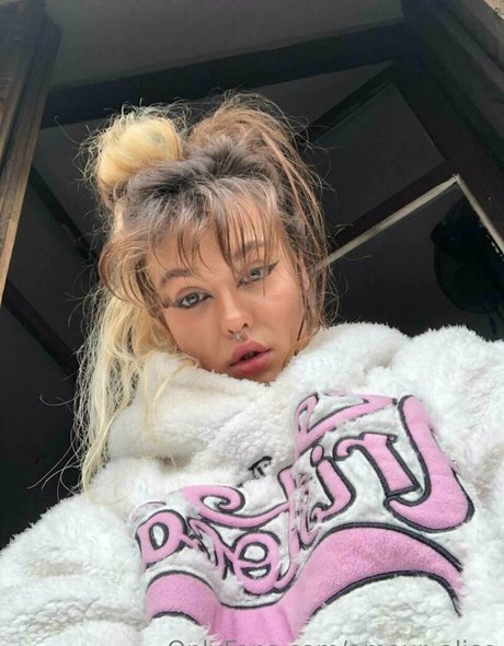 amour alice xxx only fans