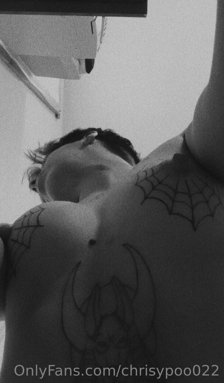 chrisypoo022 nudes onlyfans leak