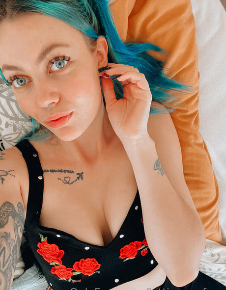 lottienovafree nsfw onlyfans