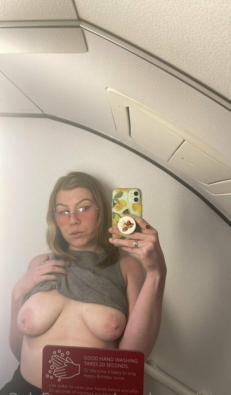 raspberry fairy topless onlyfans