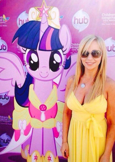 Tara Strong naked onlyfans leak
