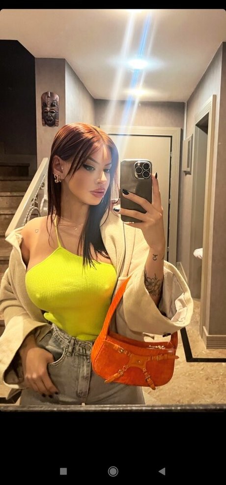 Demet Ozturk desnuda onlyfans