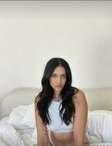 aprillovegeary only fans naked