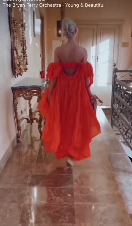 Daisy Anderson onlyfans public photos