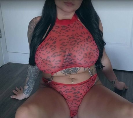 tiiffany onlyfans model photo