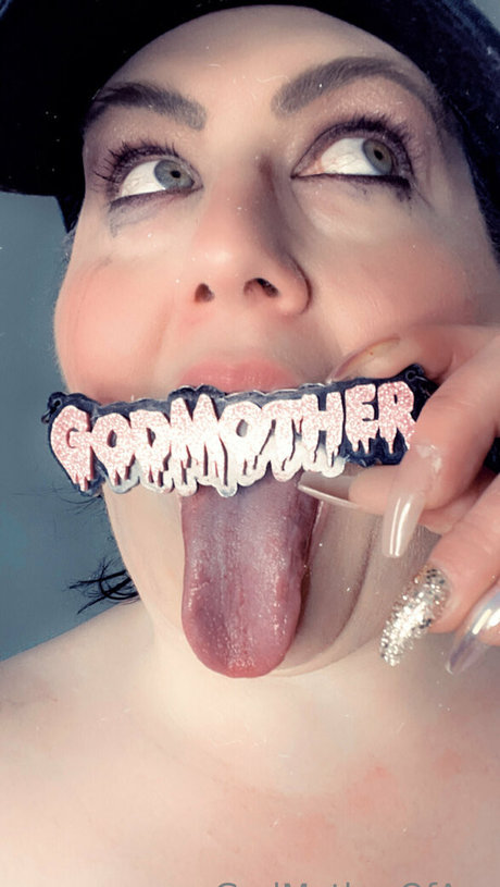 godmotherofassfree onlyfans hot