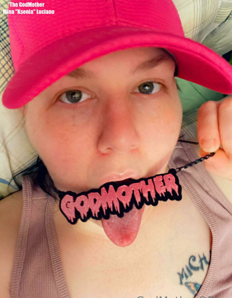 godmotherofassfree onlyfans leak nude