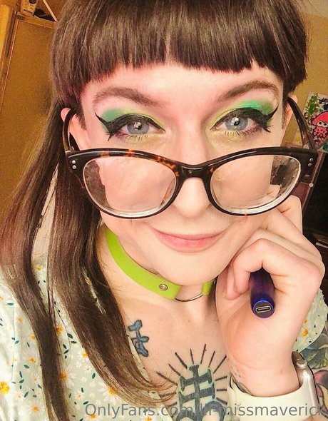 lil missmaverick onlyfans content leaked