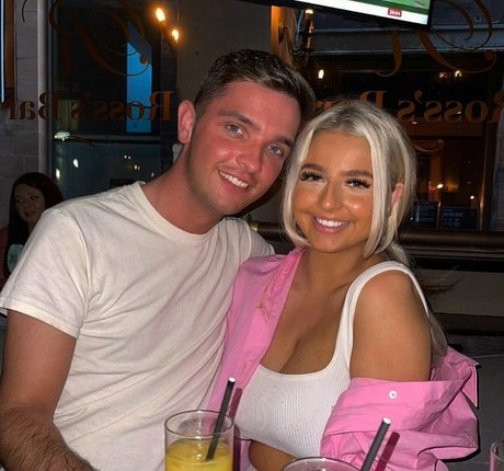 Elizabeth Taylor only fans leaks