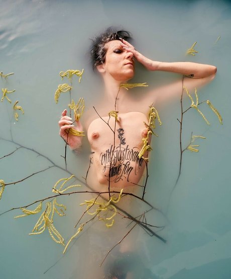 Zeynep Renda onlyfans sex leak