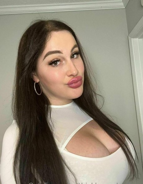 thickbunnylexifree only fans leaks