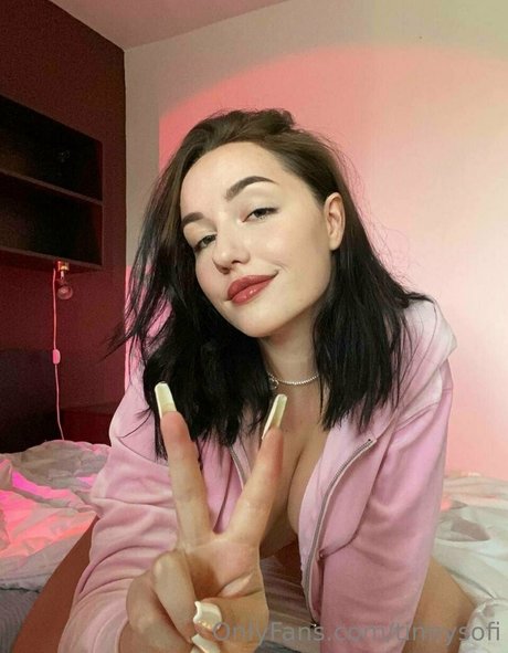 tinnysofi only fans review