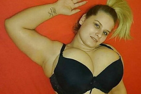 Barbara Szabo onlyfans posts