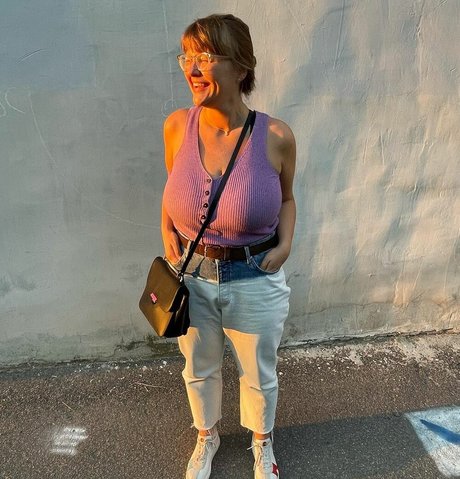 Veronika Ivanova onlyfans leaked.