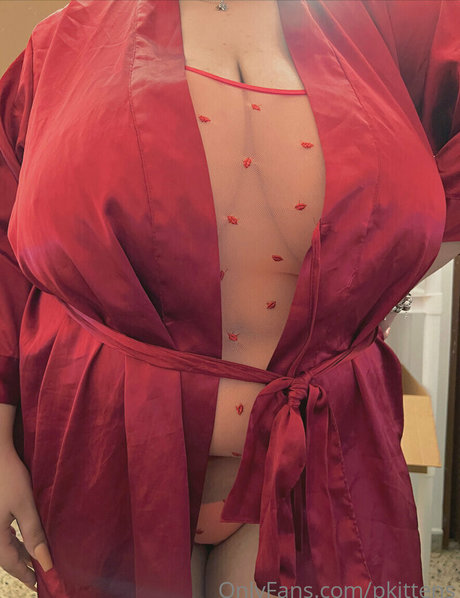 Kimy Bean onlyfans nude pics