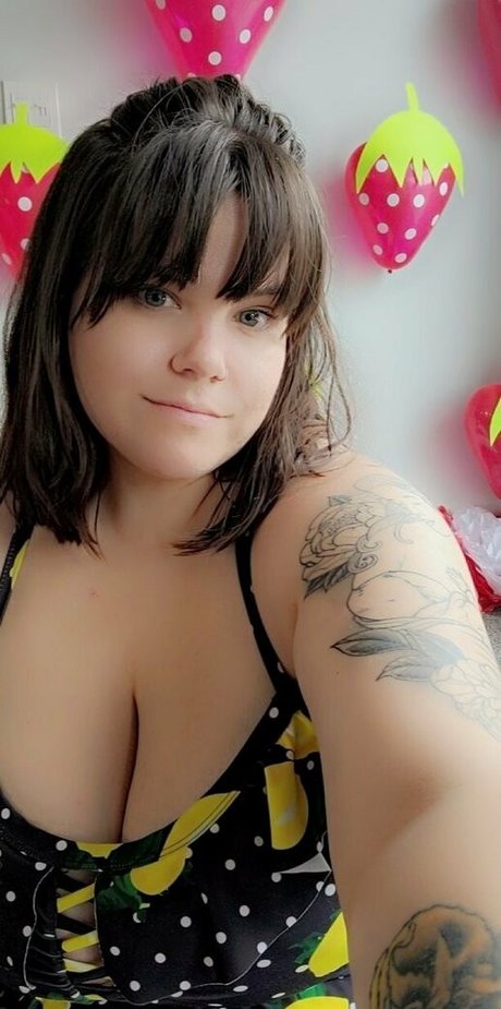 octobermae onlyfans topless