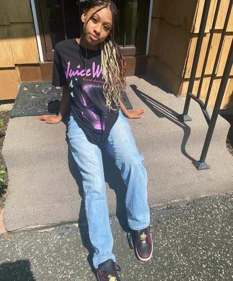 Elyse Rey onlyfans leaked porn