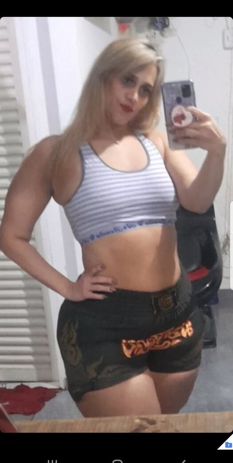 Helen Cristina onlyfans lesk