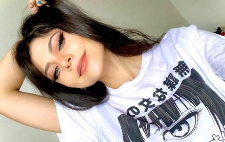 Marcela Wandalsen onlyfans tits