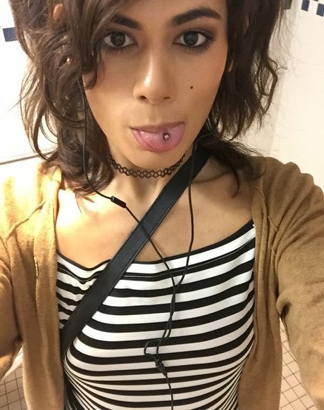 Slugboi strip onlyfans