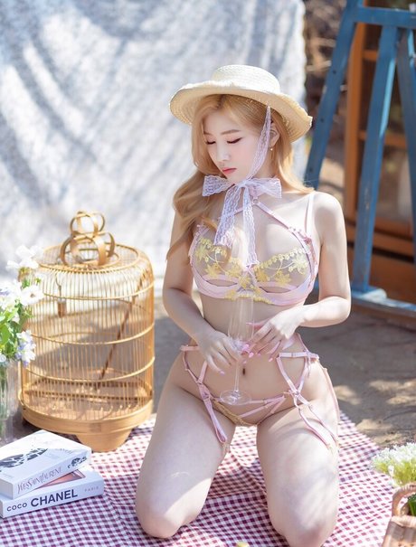 Yebin onlyfans posts