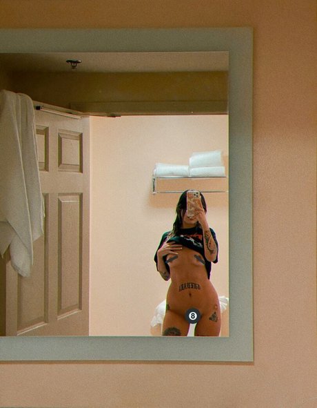 Diablaxdarling onlyfans naked