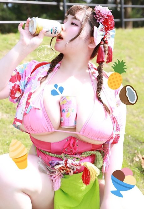 Umi Mitoma onlyfans pics